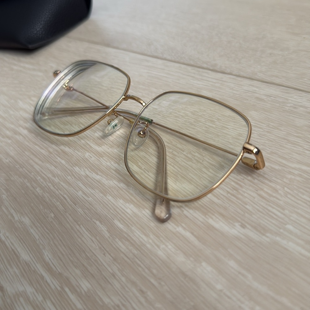 Gold Metal Oversized Women’s Glasses with Black Case - Picture 7 of 10